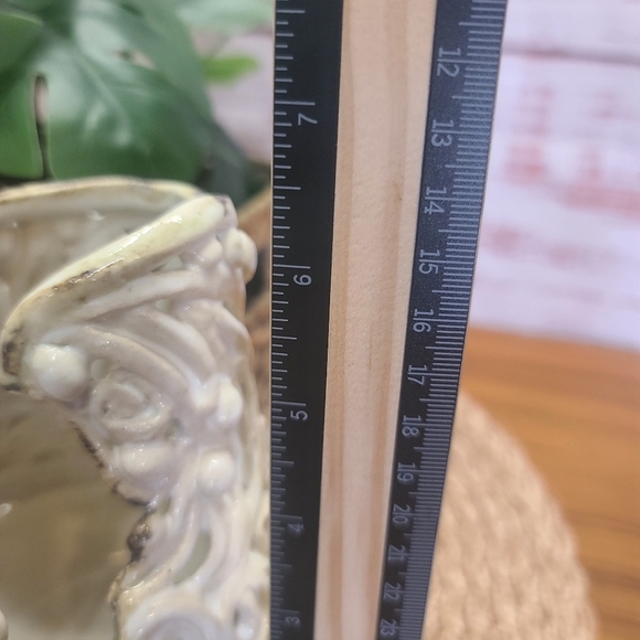 Art Pottery Vase - Picture 7 of 7